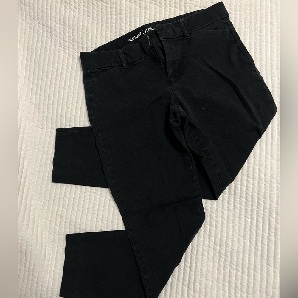 Old Navy Pixie black pants size 4